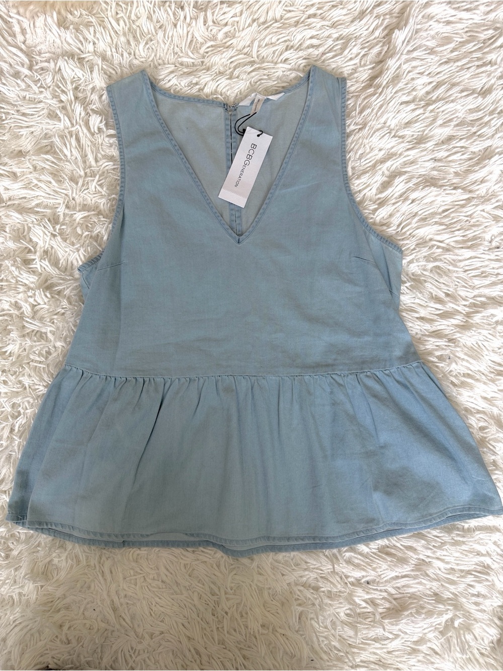 BCBGeneration Light Wash Chambray Ruffle Hem Top Size XS